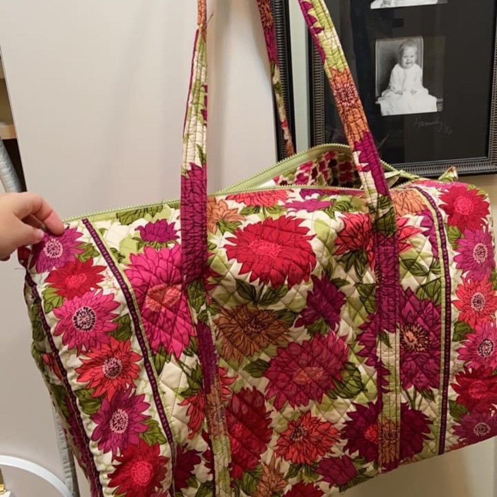 Vera Bradley large tote